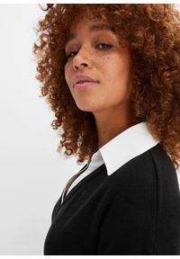 bonprix - Sukienka dzianinowa z koszulową wstawką. Kolor: czarny. Materiał: dzianina. Typ sukienki: koszulowe #2