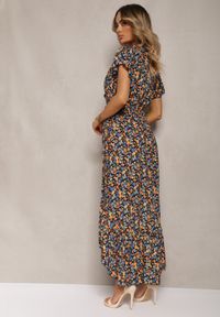 Renee - Czarno-Niebieska Sukienka z Bawełny Kopertowa z Paskiem w Talii w Kwiatowy Print Risalline. Okazja: na co dzień. Kolor: czarny. Materiał: bawełna. Długość rękawa: krótki rękaw. Wzór: kwiaty, nadruk. Sezon: lato, wiosna. Typ sukienki: kopertowe. Styl: elegancki, casual #4