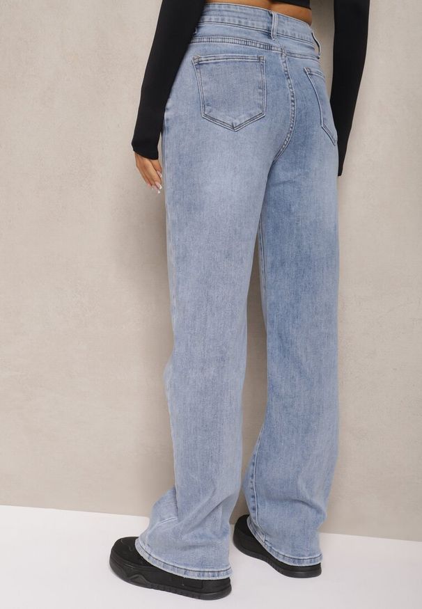 Renee - Jasnoniebieskie Szerokie Jeansy Regular Waist Rehnia. Kolor: niebieski