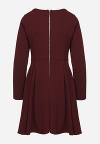 Born2be - Bordowa Elegancka Sukienka o Rozkloszowanym Kroju Temitonia. Kolor: czerwony. Długość rękawa: długi rękaw. Styl: elegancki #5