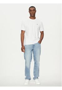 Calvin Klein Jeans T-Shirt Serif Font Graphic J30J327473 Biały Regular Fit. Kolor: biały. Materiał: bawełna #5
