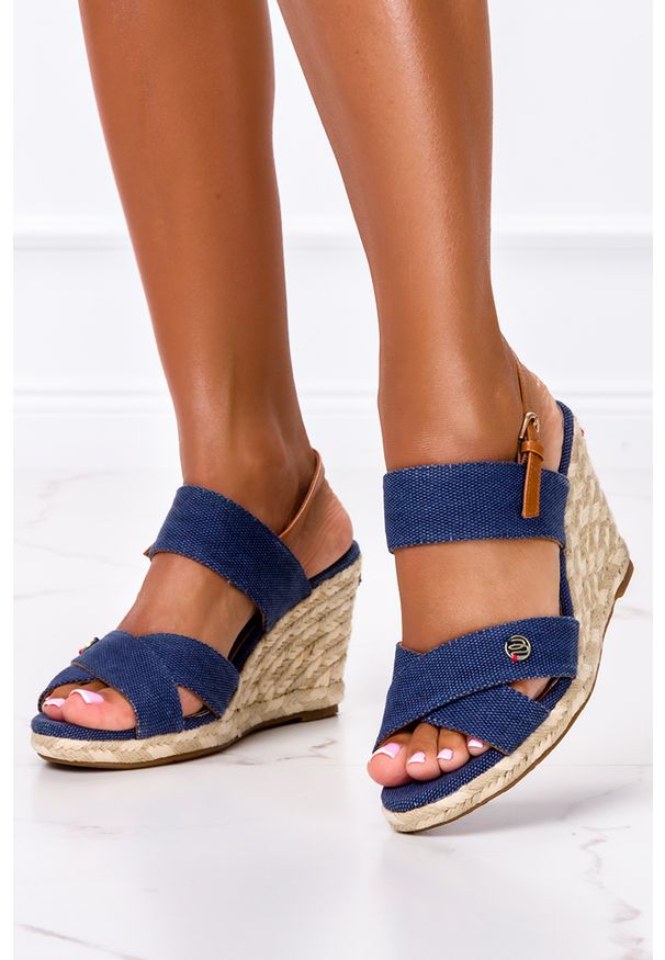 Wrangler - Sandały na koturnie wrangler wl171613/7. Kolor: niebieski. Obcas: na koturnie