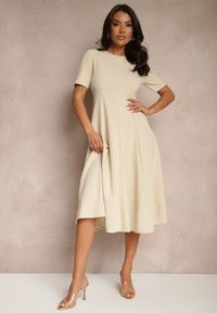 Renee - Beżowa Sukienka Rozkloszowana o Taliowanym Fasonie Telaswena. Okazja: na co dzień. Kolor: beżowy. Styl: elegancki, casual