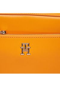 TOMMY HILFIGER - Tommy Hilfiger Torebka Iconic Tommy Camera Bag AW0AW15991 Pomarańczowy. Kolor: pomarańczowy. Materiał: skórzane #2
