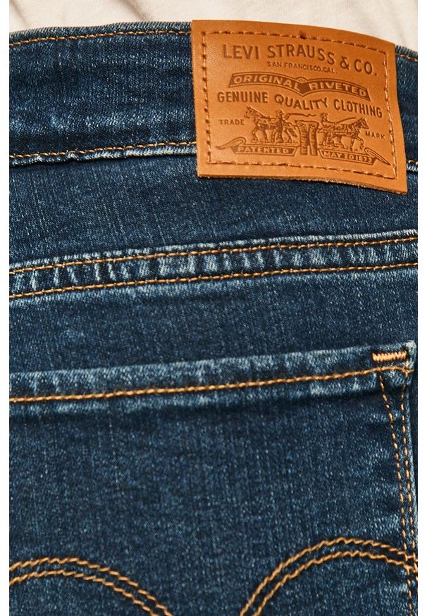 Levi's® - Levi's - Jeansy 711. Okazja: na spotkanie biznesowe. Kolor: niebieski. Styl: biznesowy
