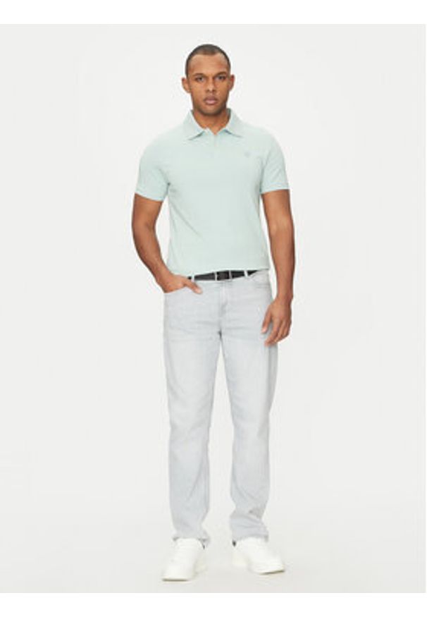 Guess Polo M5GP66 J1314 Zielony Regular Fit. Typ kołnierza: polo. Kolor: zielony. Materiał: bawełna