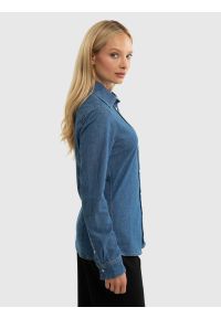 Big-Star - Koszula damska jeansowa niebieska Floriana 472. Okazja: na co dzień. Kolor: niebieski. Materiał: jeans. Styl: retro, klasyczny, elegancki, casual #3