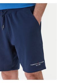 TOMMY HILFIGER - Tommy Hilfiger Szorty sportowe Logo MW0MW43068 Granatowy Regular Fit. Kolor: niebieski. Materiał: bawełna. Styl: sportowy #5