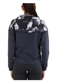 FUNDANGO - Damska wiatrówka Fundango Breeze Windbreaker. Kolor: biały, czarny, wielokolorowy. Materiał: softshell. Sport: turystyka piesza
