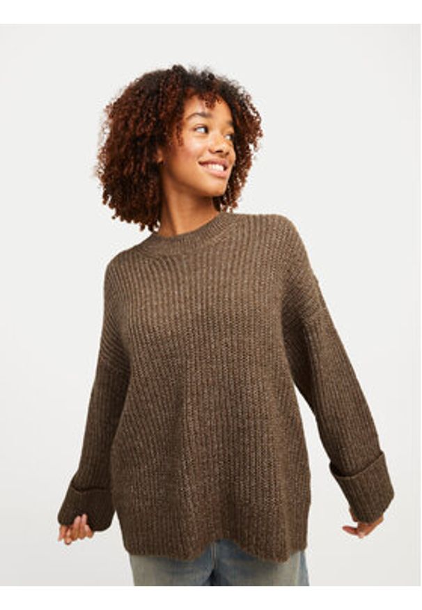JJXX Sweter 12245453 Brązowy Relaxed Fit. Kolor: brązowy. Materiał: syntetyk