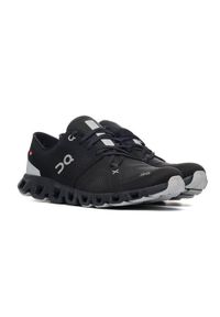 Buty do chodzenia damskie On On On Cloud X 3 W. Zapięcie: sznurówki. Kolor: czarny. Materiał: materiał, syntetyk. Szerokość cholewki: normalna. Sport: turystyka piesza