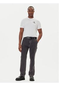 Calvin Klein Jeans T-Shirt 30s Chest Logo LV04RD865G Biały Regular Fit. Kolor: biały. Materiał: bawełna #2