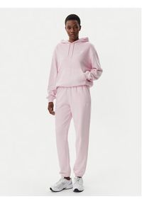 New Balance Bluza WT41507 Różowy Relaxed Fit. Kolor: różowy. Materiał: syntetyk