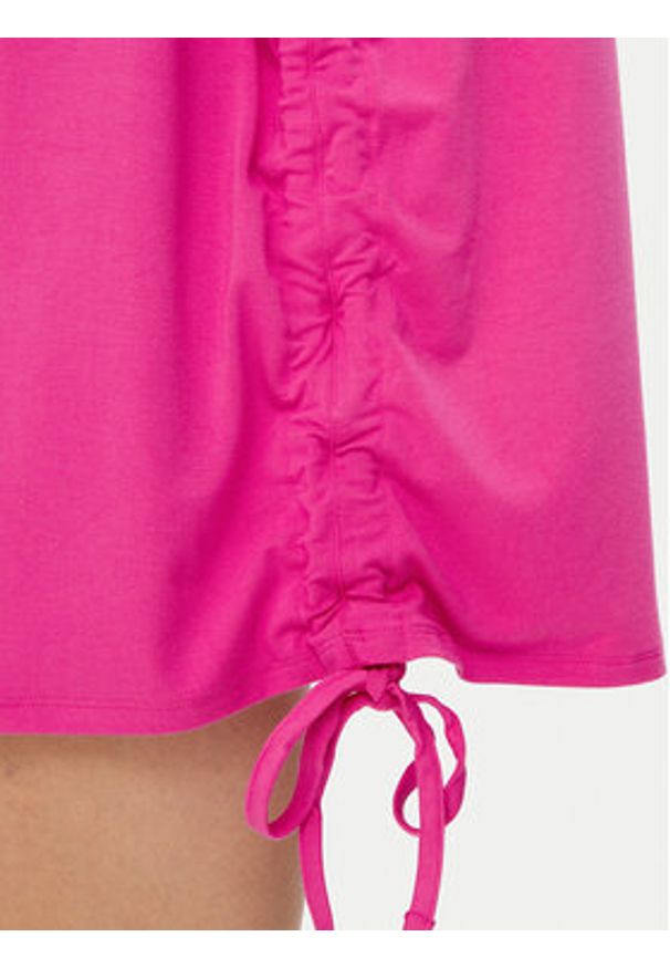 Guess T-Shirt E4GI00 K68D2 Różowy Regular Fit. Kolor: różowy. Materiał: bawełna