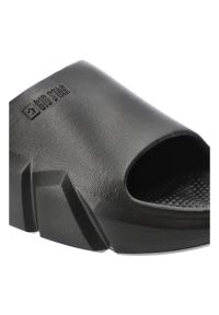 Big-Star - Czarne Klapki Big Star Wodoodporne Buty Damskie. Okazja: na plażę. Kolor: czarny. Wzór: geometria #7