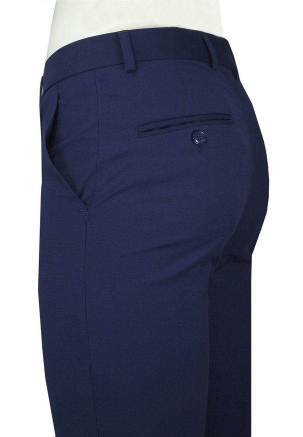 un SARTO - Garnitur Ślubny, Granatowy Elegancki, SUPER SLIM, Zapinany na Dwa Guziki, Spodnie w Kant -UN SARTO. Kolor: niebieski. Materiał: poliester, bawełna, wiskoza. Wzór: gładki