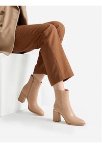 Nine West Botki CEO-JASMIN-01 Beżowy. Kolor: beżowy. Materiał: materiał #5