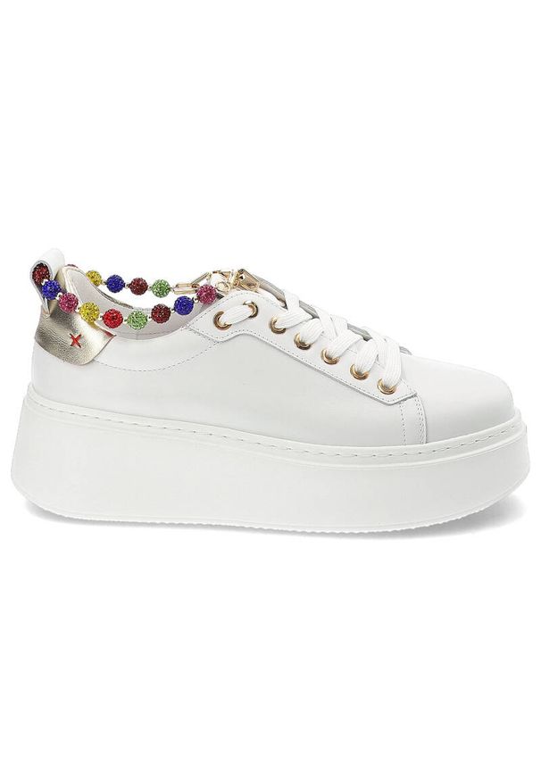 CheBello - Białe Sneakersy Chebello Wygodne Obuwie Damskie. Okazja: na co dzień. Kolor: biały. Materiał: skóra. Sezon: lato