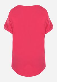 Born2be - Ciemnoróżowy T-shirt z Krótkimi Rękawami i Dłuższym Tyłem Cercisa. Okazja: na co dzień. Typ kołnierza: dekolt w serek. Kolor: różowy. Materiał: jeans, bawełna. Długość rękawa: krótki rękaw. Długość: krótkie. Styl: klasyczny, casual #4