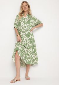 Born2be - Zielona Wiskozowa Rozkloszowana Sukienka z Falbaną Filindania. Okazja: na co dzień. Kolor: zielony. Materiał: wiskoza. Styl: elegancki, casual