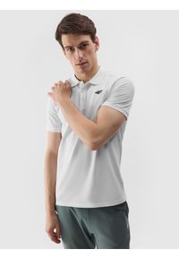 4f - 4F Koszulka polo regular męska - biała L. Okazja: na co dzień. Typ kołnierza: polo. Kolor: biały. Materiał: bawełna, dzianina. Wzór: ze splotem. Styl: klasyczny, casual, sportowy #1