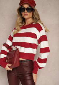 Renee - Biało-Bordowy Sweter w Poziome Pasy z Przeszyciami Metalicznej Nitki Zinfarra. Okazja: na co dzień. Kolor: biały. Materiał: jeans. Długość rękawa: długi rękaw. Długość: długie. Sezon: zima, jesień. Styl: casual