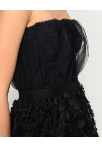Pinko - PINKO - Czarna sukienka tiulowa Jonny. Kolor: czarny. Materiał: tiul. Długość rękawa: bez ramiączek. Wzór: haft, kwiaty. Typ sukienki: rozkloszowane #2