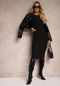 Renee - Czarna Sweterkowa Sukienka o Dopasowanym Kroju z Siateczką na Dekolcie Saivis. Okazja: na co dzień. Kolor: czarny. Typ sukienki: dopasowane. Styl: casual, elegancki, wizytowy #3