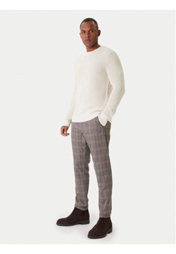 JOOP! Jeans Sweter Harono 30047662 Écru Modern Fit. Materiał: bawełna