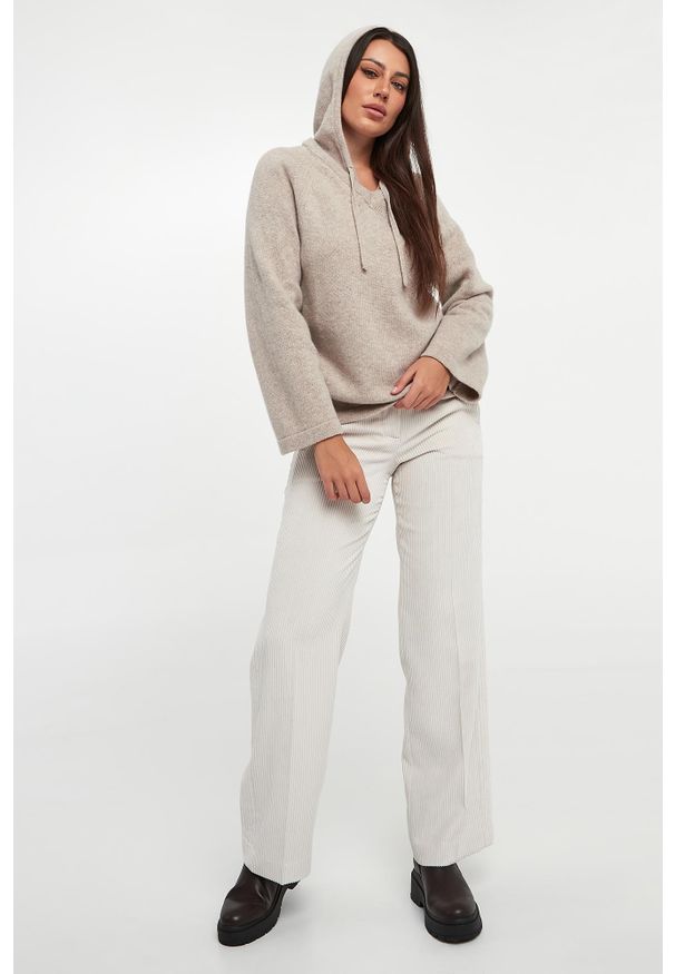 Weekend Max Mara - Sweter damski z wełny dziewiczej Ghianda WEEKEND MAX MARA. Materiał: wełna