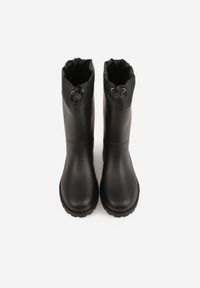 Born2be - Czarne Kalosze ze Stoperem na Cholewce Eunosa. Okazja: na co dzień. Kolor: czarny. Materiał: jeans. Szerokość cholewki: normalna. Styl: casual, elegancki #5