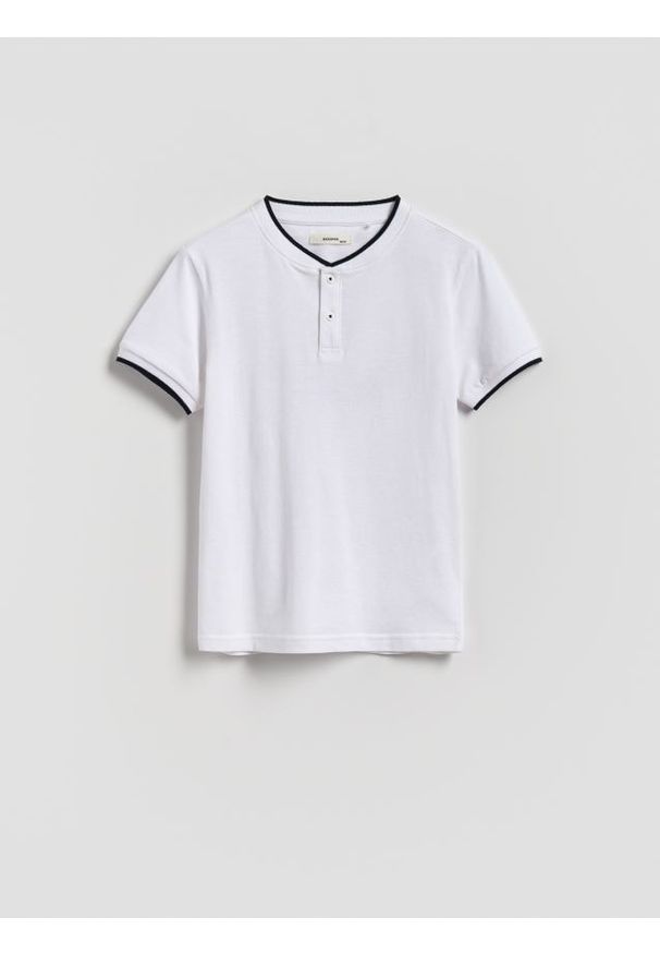 Reserved - Koszulka polo - biały. Typ kołnierza: polo. Kolor: biały. Materiał: bawełna, dzianina