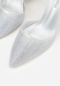 Renee - Srebrne Czółenka na Słupku z Cyrkoniami i Brokatem Myriani. Zapięcie: sprzączka. Kolor: srebrny. Materiał: jeans. Obcas: na słupku. Styl: elegancki #3