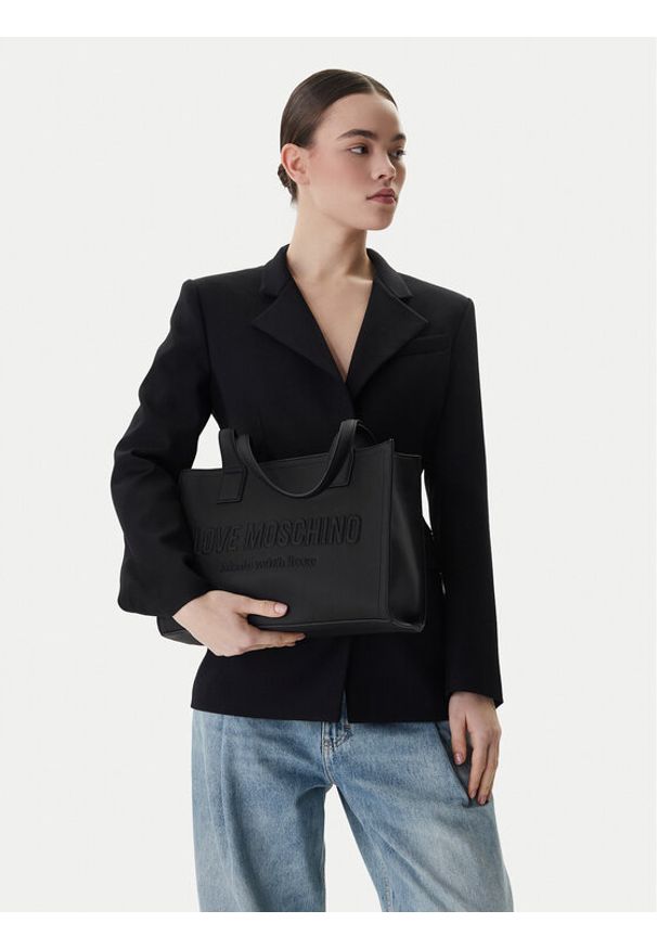 Love Moschino - LOVE MOSCHINO Torebka JC4045PP1OLE0000 Czarny. Kolor: czarny. Materiał: skórzane
