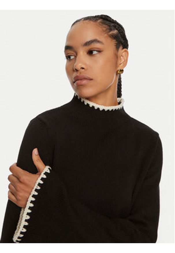 Luisa Spagnoli Golf Monet 58404 Beżowy Regular Fit. Typ kołnierza: golf. Kolor: beżowy. Materiał: wełna