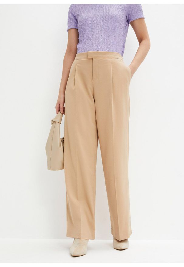 bonprix - Szerokie spodnie z zakładkami. Kolor: beżowy. Materiał: poliester. Styl: elegancki
