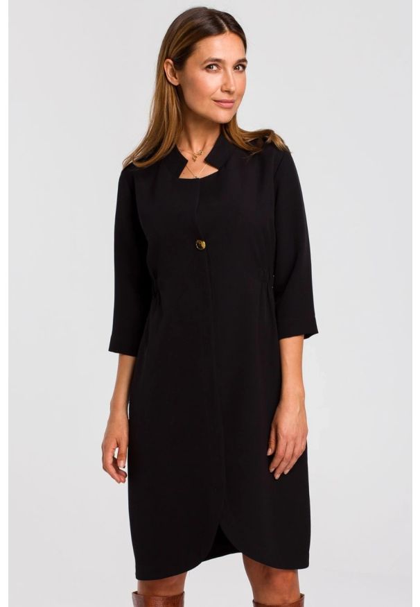 Stylove - Sukienka marynarka elegancka żakietowa asymetryczna midi czarna. Okazja: na spotkanie biznesowe, do pracy. Kolor: czarny. Typ sukienki: asymetryczne. Styl: elegancki. Długość: midi