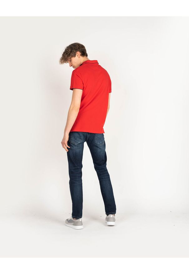 Pepe Jeans Koszulka Polo "Lucas" | PM541431 | Lucas | Mężczyzna | Czerwony. Okazja: na co dzień. Typ kołnierza: polo. Kolor: czerwony. Materiał: bawełna. Wzór: nadruk. Styl: casual