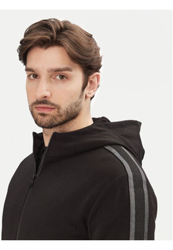 EA7 Emporio Armani Bluza 7M000142 AF12660 UC001 Czarny Regular Fit. Kolor: czarny. Materiał: syntetyk, bawełna