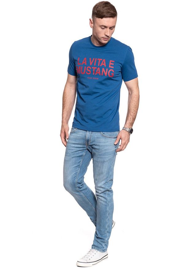 Mustang - MĘSKI T-SHIRT MUSTANG Alex C Print 1009021 5235. Wzór: nadruk