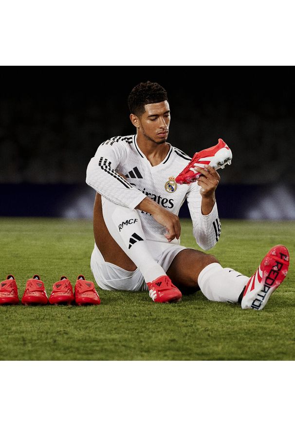 Adidas - Buty piłkarskie ADIDAS Predator League FG/MG. Szerokość cholewki: normalna. Sport: piłka nożna
