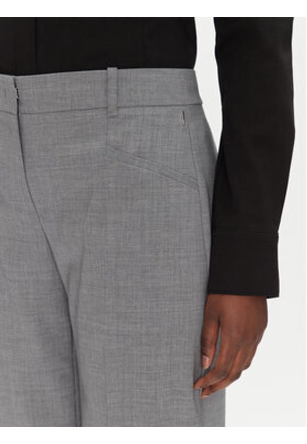 BOSS Spodnie materiałowe Tilda9 50542004 Szary Relaxed Fit. Kolor: szary. Materiał: wełna