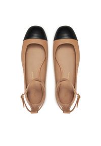 Stuart Weitzman Baleriny Eden Atrap Flat SJ720 Beżowy. Kolor: beżowy. Materiał: skóra #5
