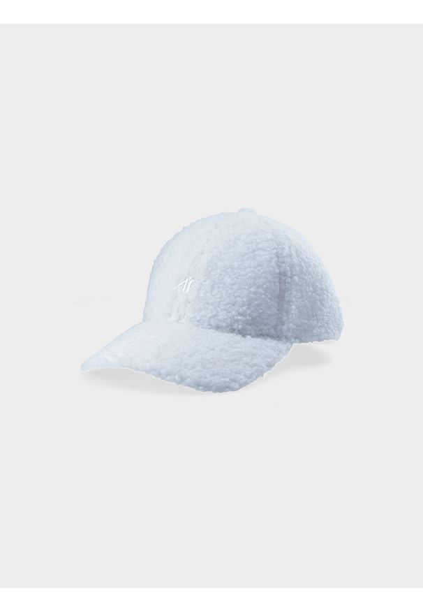 4f - 4F Czapka z daszkiem sherpa strapback damska - biała S. Kolor: biały. Materiał: dzianina, wełna, włókno, syntetyk, materiał. Wzór: napisy, haft. Sezon: wiosna. Styl: sportowy