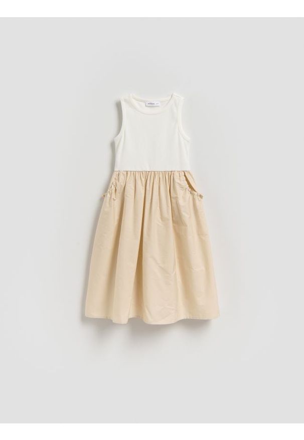 Reserved - Bawełniana sukienka - beżowy. Kolor: beżowy. Materiał: bawełna