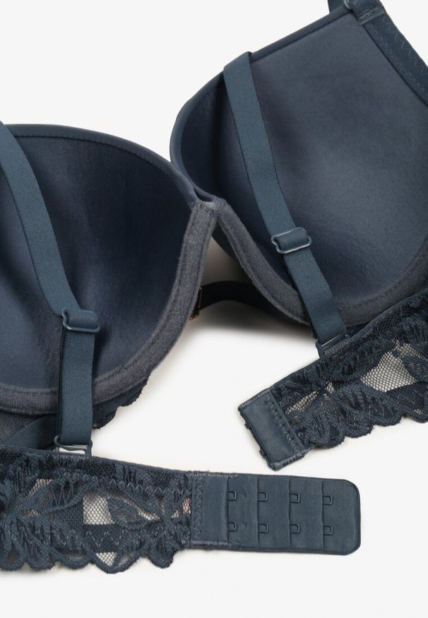 Renee - Granatowy Biustonosz Push-Up z Koronką i Wycięciem z Przodu Sariaris. Kolor: niebieski. Materiał: koronka. Rodzaj stanika: push-up. Wzór: koronka