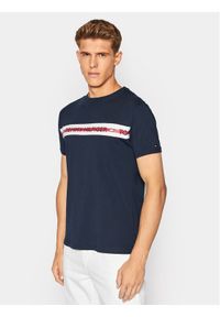 TOMMY HILFIGER - Tommy Hilfiger T-Shirt UM0UM01915 Granatowy Regular Fit. Kolor: niebieski. Materiał: bawełna #1