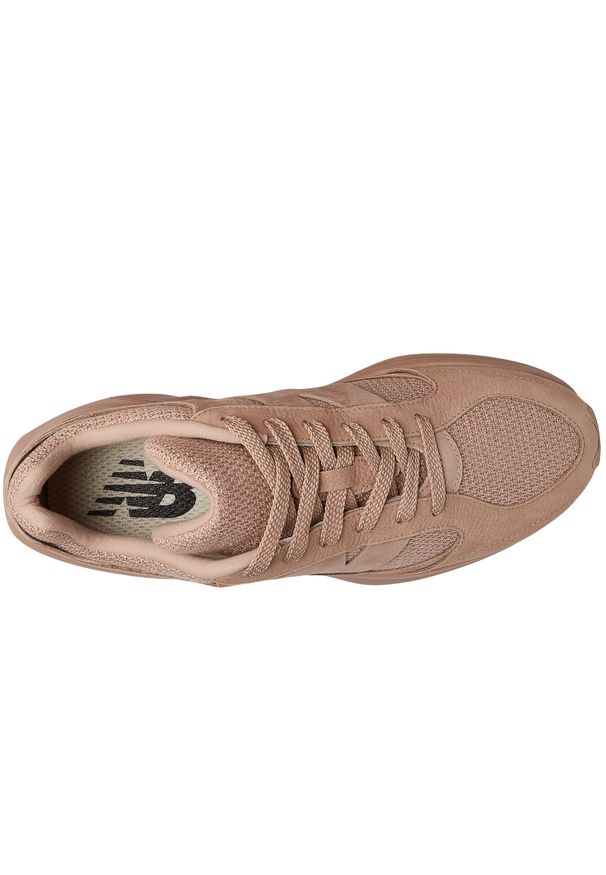 Buty unisex New Balance WRPD RUNNER UWRPDFCB – beżowe. Kolor: beżowy. Materiał: skóra, guma. Szerokość cholewki: normalna