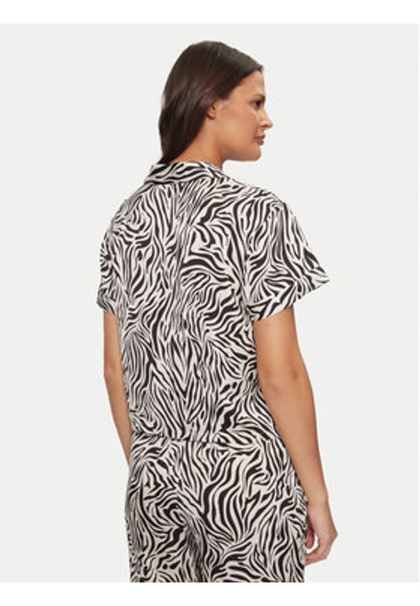 Hunkemöller Koszulka piżamowa Peppers 206526 Czarny Regular Fit. Kolor: czarny. Materiał: syntetyk