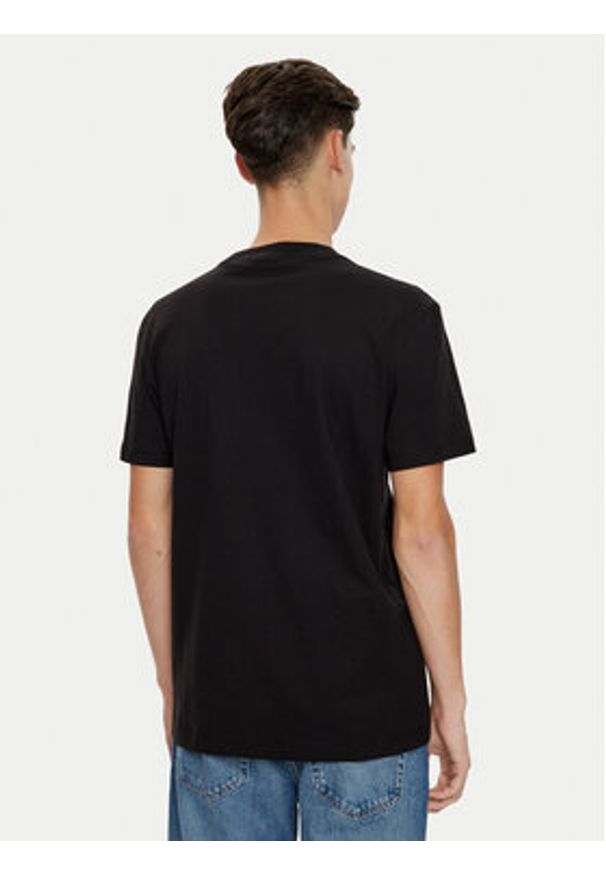 Calvin Klein Jeans T-Shirt J30J326683 Czarny Regular Fit. Kolor: czarny. Materiał: bawełna